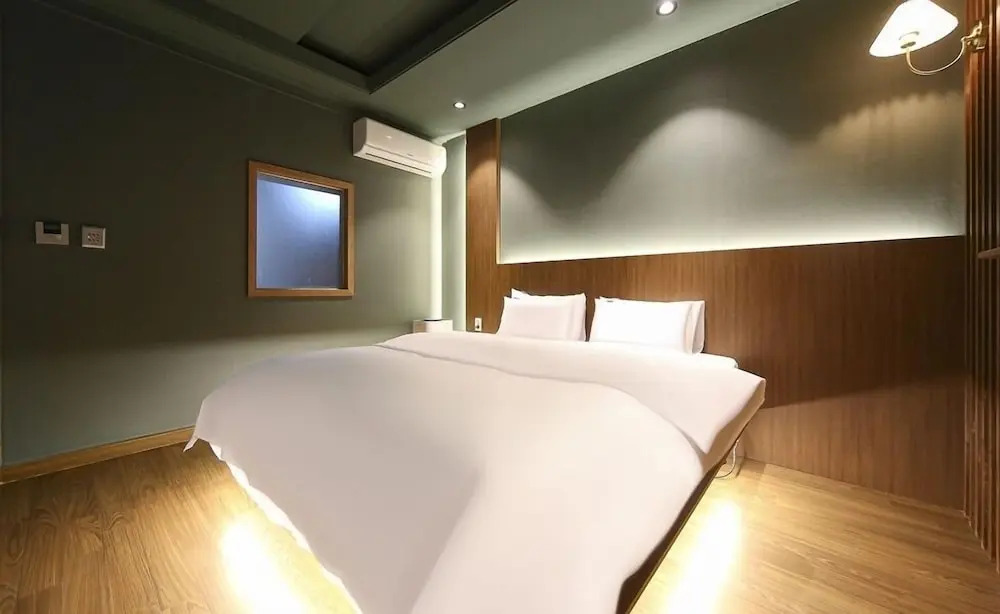 Hotel Feel Green