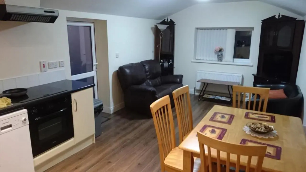 Esker House