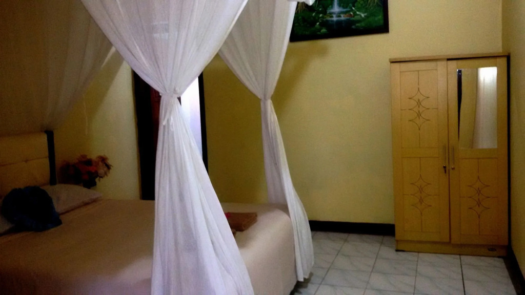 Mami In Homestay