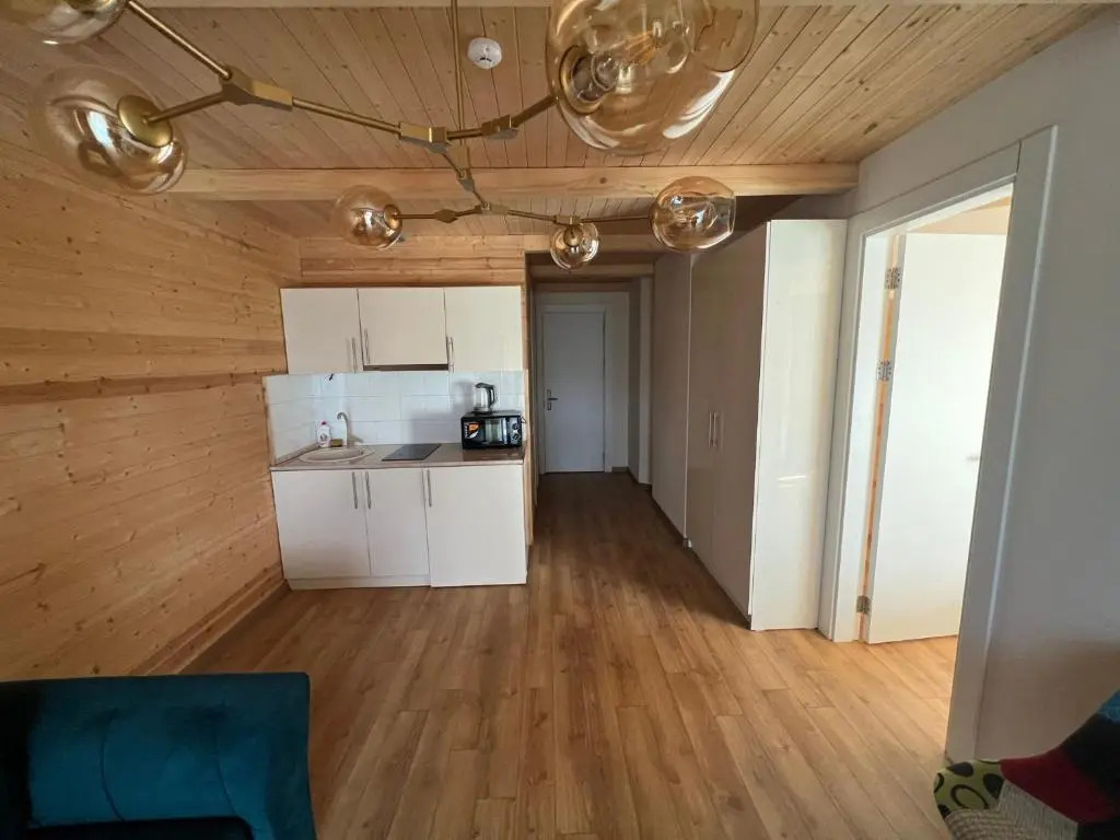 RedHubCo New Gudauri Loft 1, Redco 506