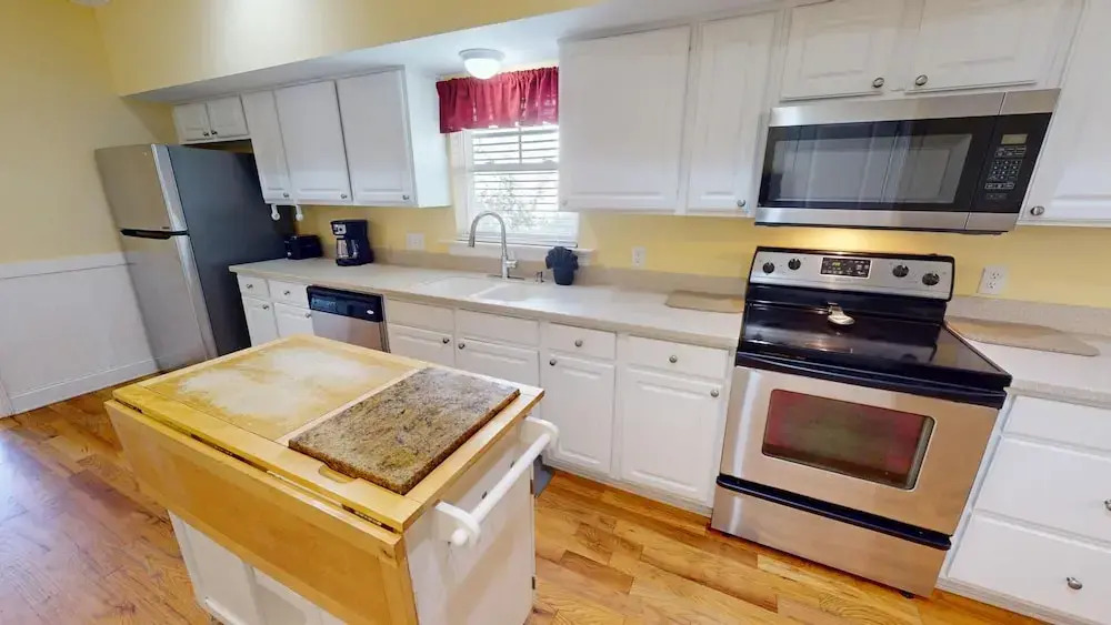 1308 Lovell Avenue by Tybee Vacation Rentals