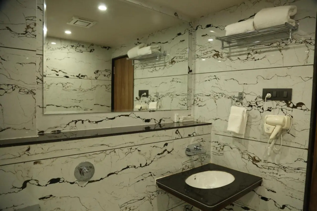 Hotel Holiston