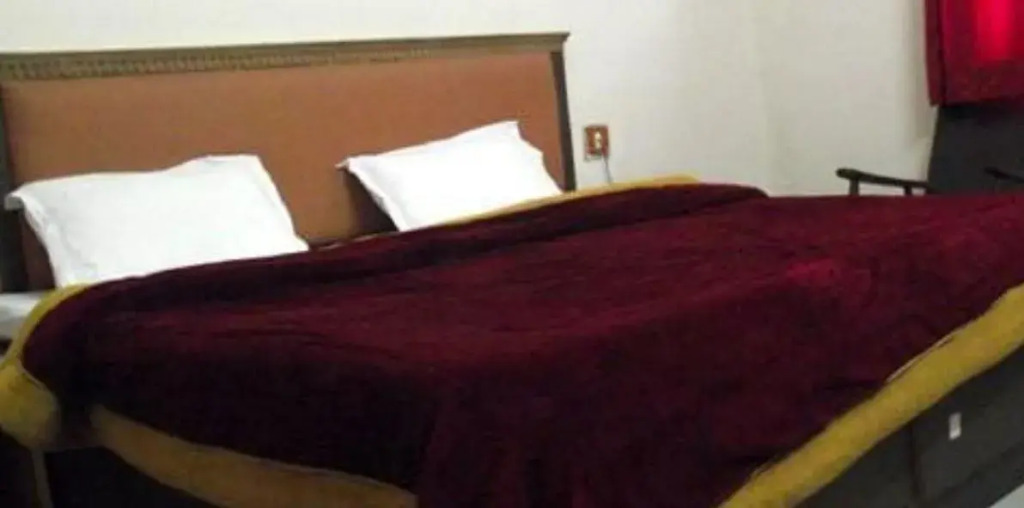 OYO 73821 Hotel Richi Rich