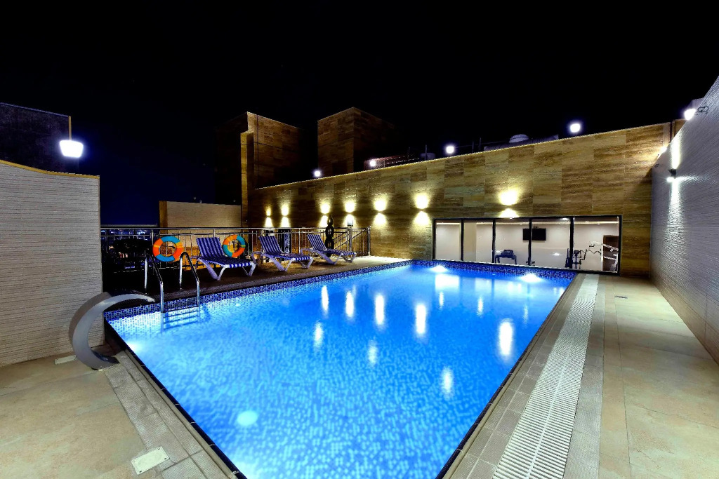 Iridium 70 Hotel