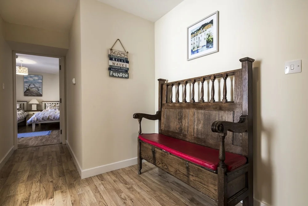 The Sail, Two Bedroom Apartment - Tenby