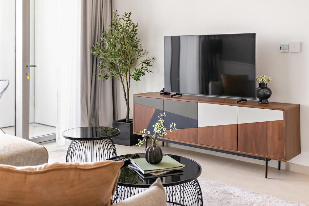 Silkhaus High Floor 1bdr Luxurious New Tower