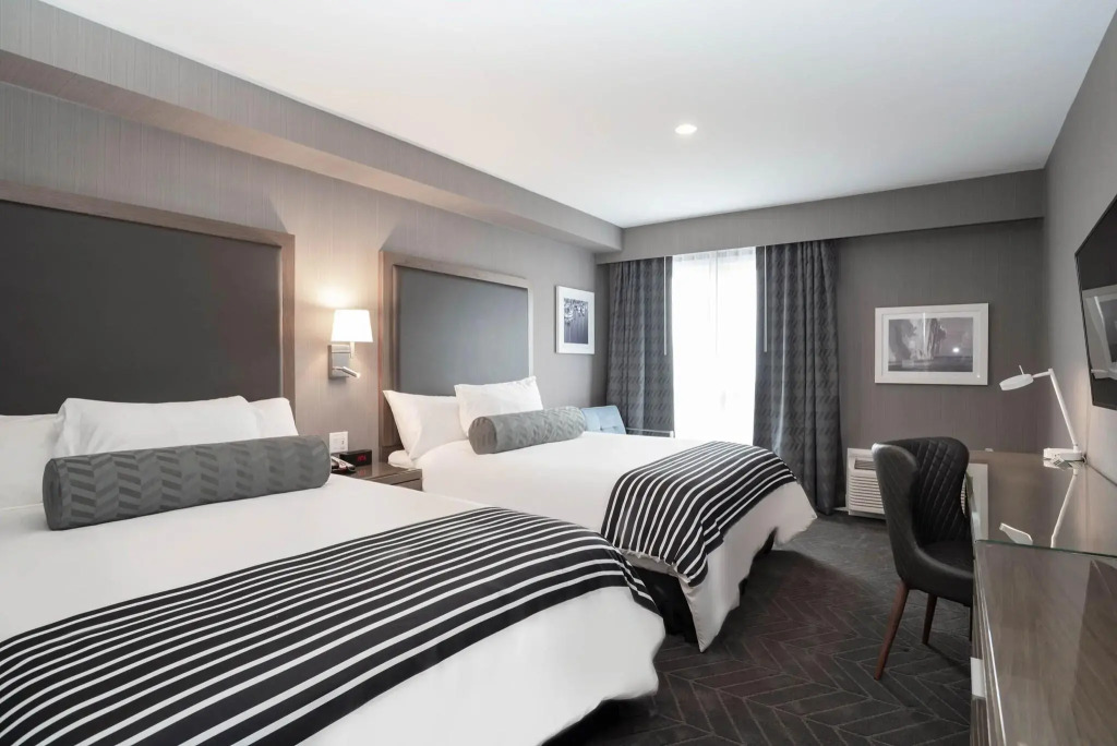 Sandman Signature St. Johns Hotel