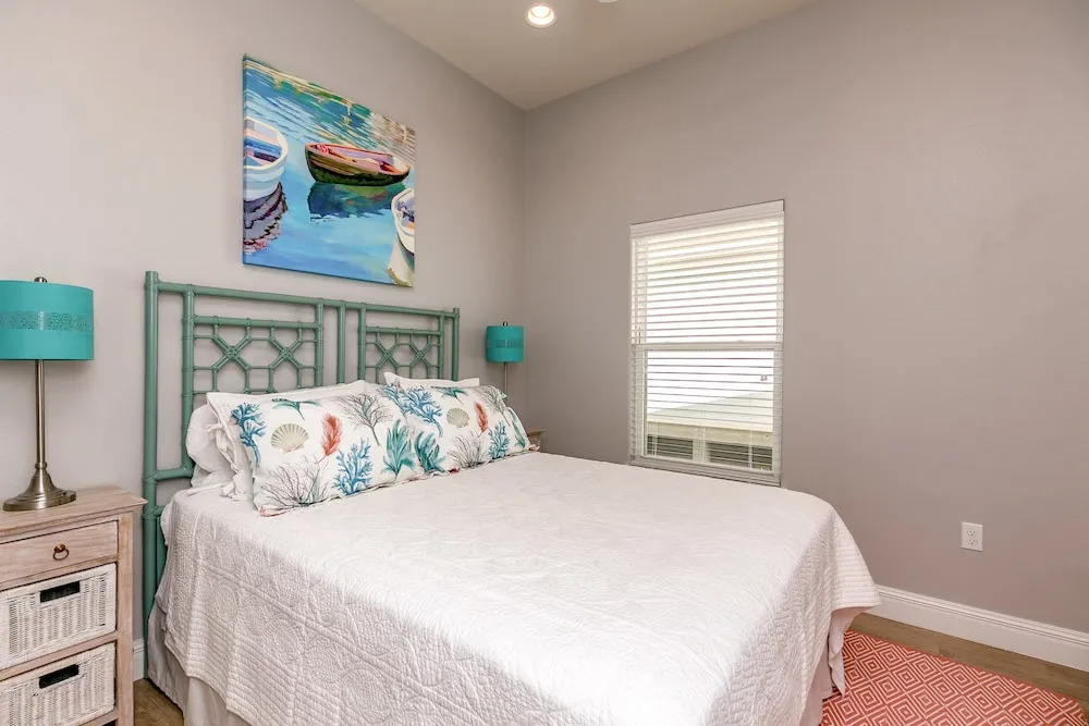 Beach Chic House in Rockport by RedAwning