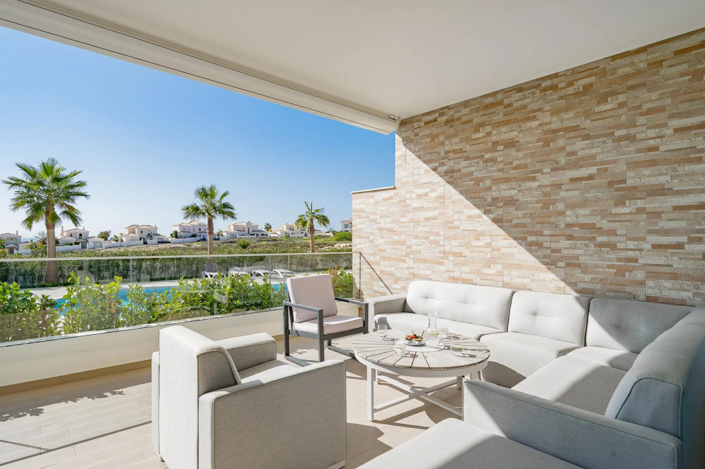 Luxury & Spacious Lagos Apartment by Ideal Homes