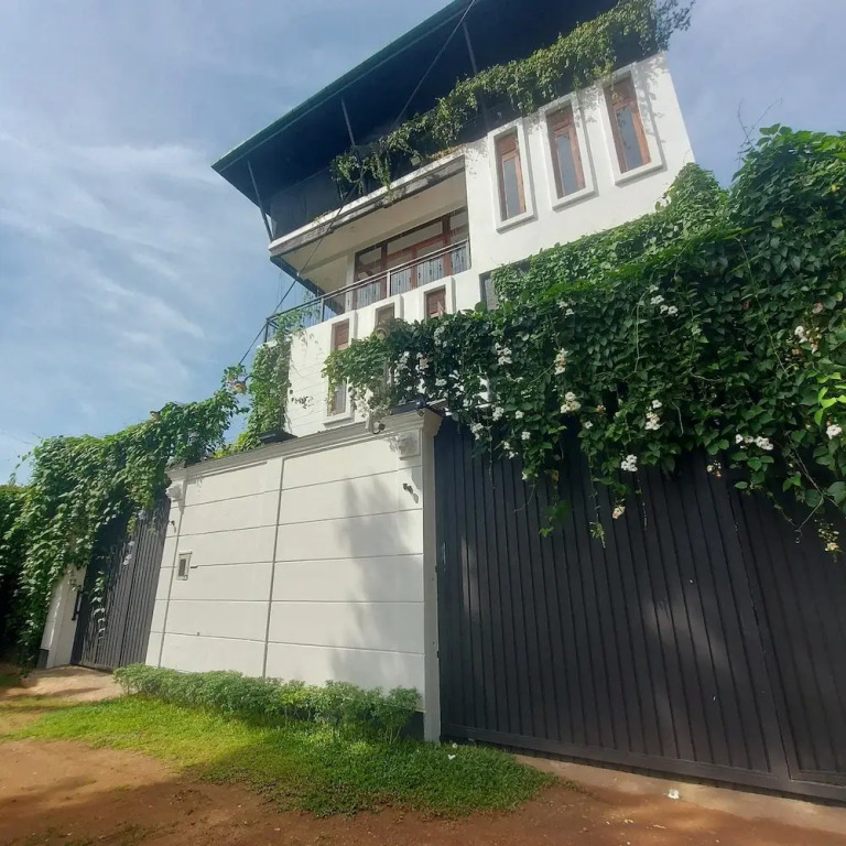 Dream Paradise Water Front Villa