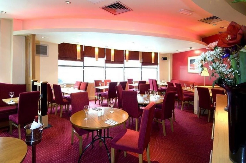 Premier Inn Manchester City Centre (Portland Street)