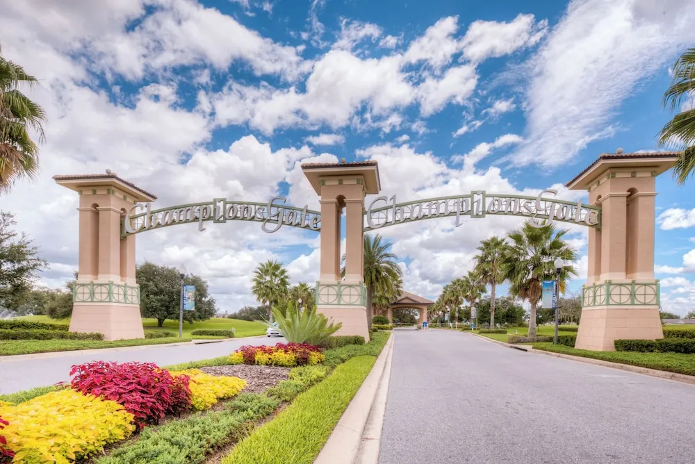 8939 Stinger Drive