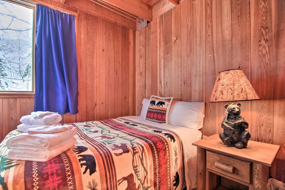 Walk to Ski Trails: Ludlow Home on Okemo Mountain