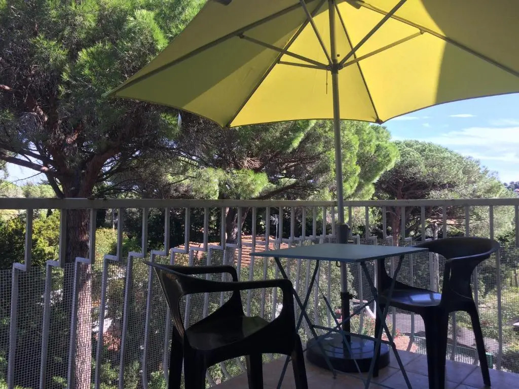 studio cavalaire/mer proche de ST tropez