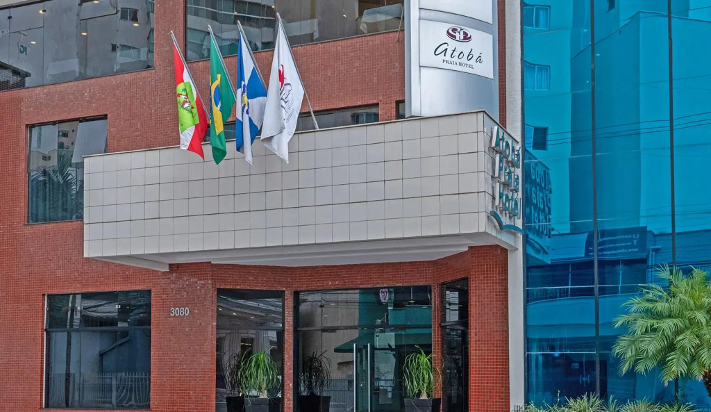 Atobá Praia Hotel