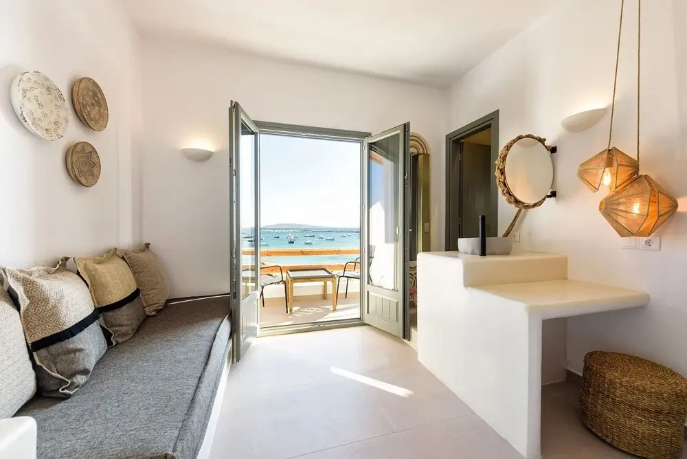 KIANO SUITES