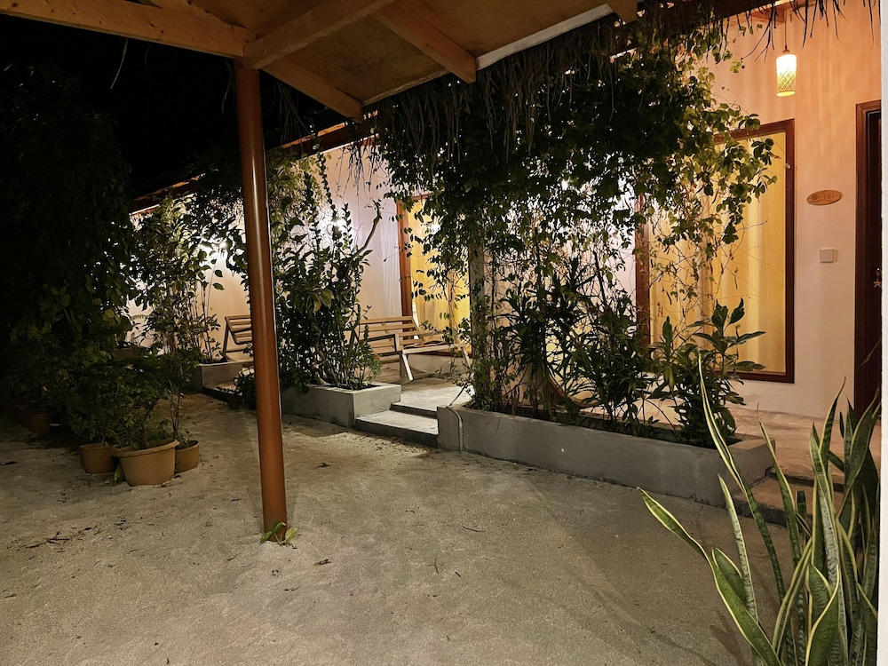 Kihaa Holiday Home