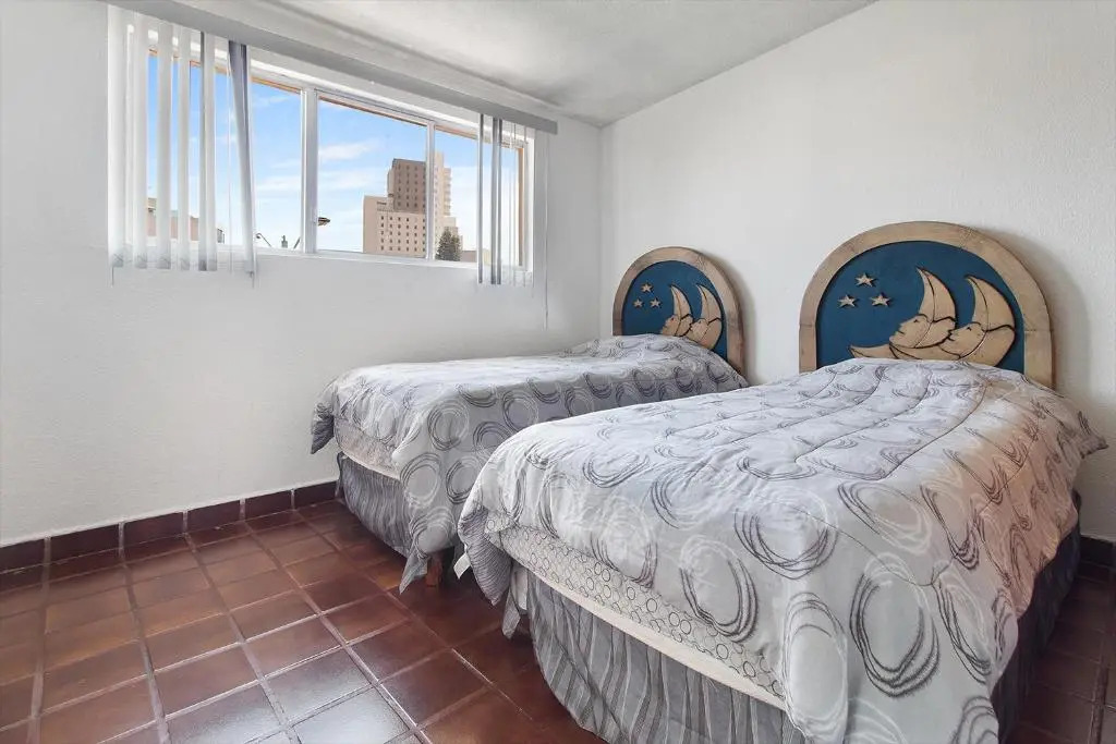 Cómoda suite Céntrica El Prado A37