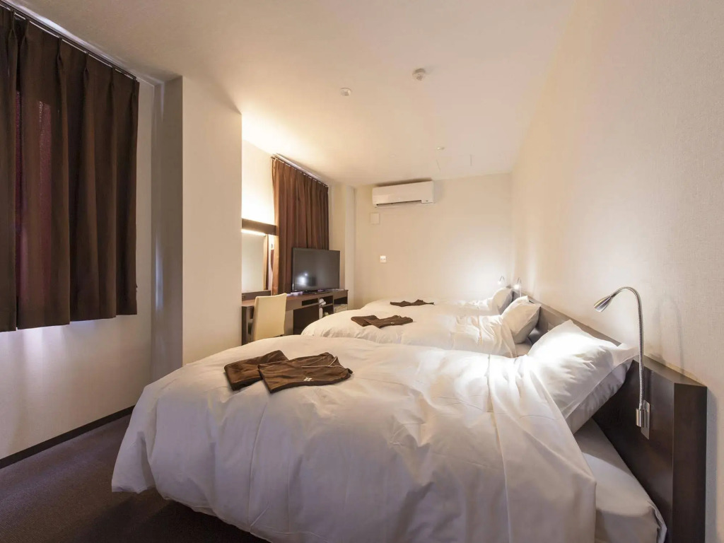Hana Hotel Fukaya & Spa