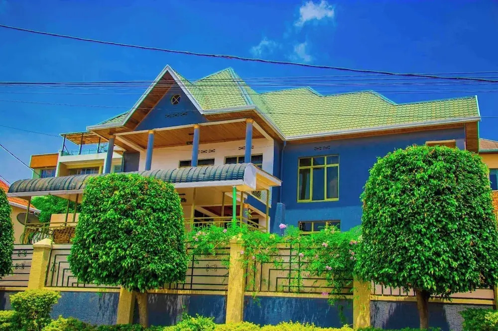 New G&M STAYS KIGALI