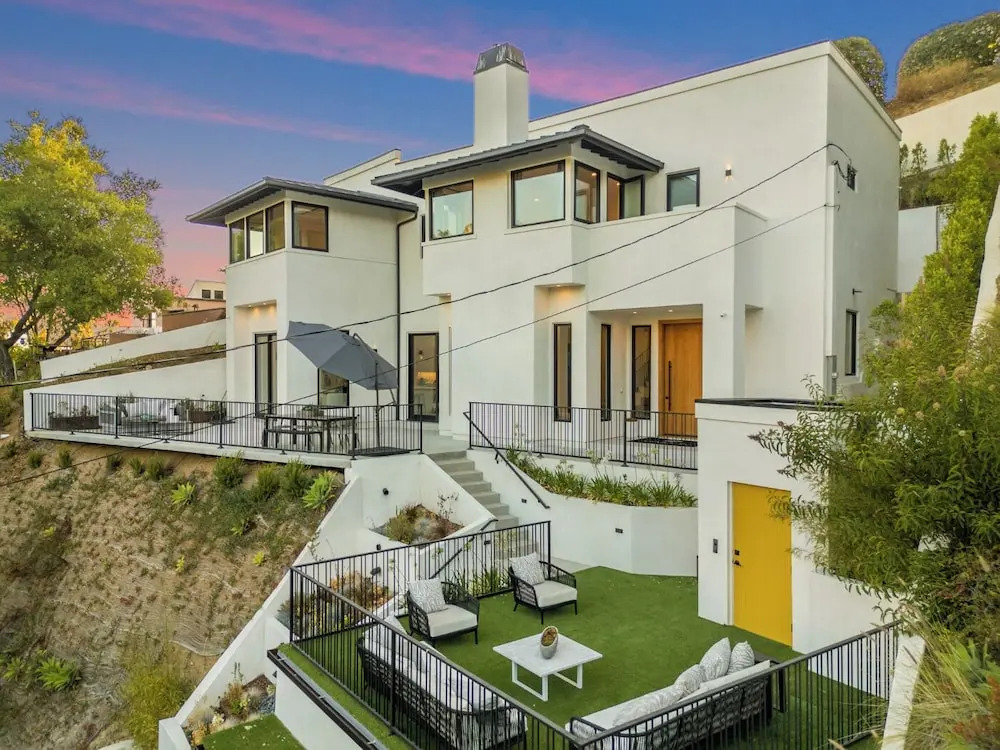 Belden Modern Villa