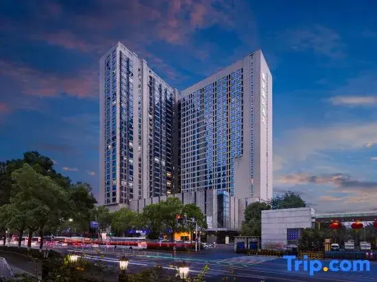 Yijia International Chain Hotel (Wuhan high-speed railway station Happy Valley)