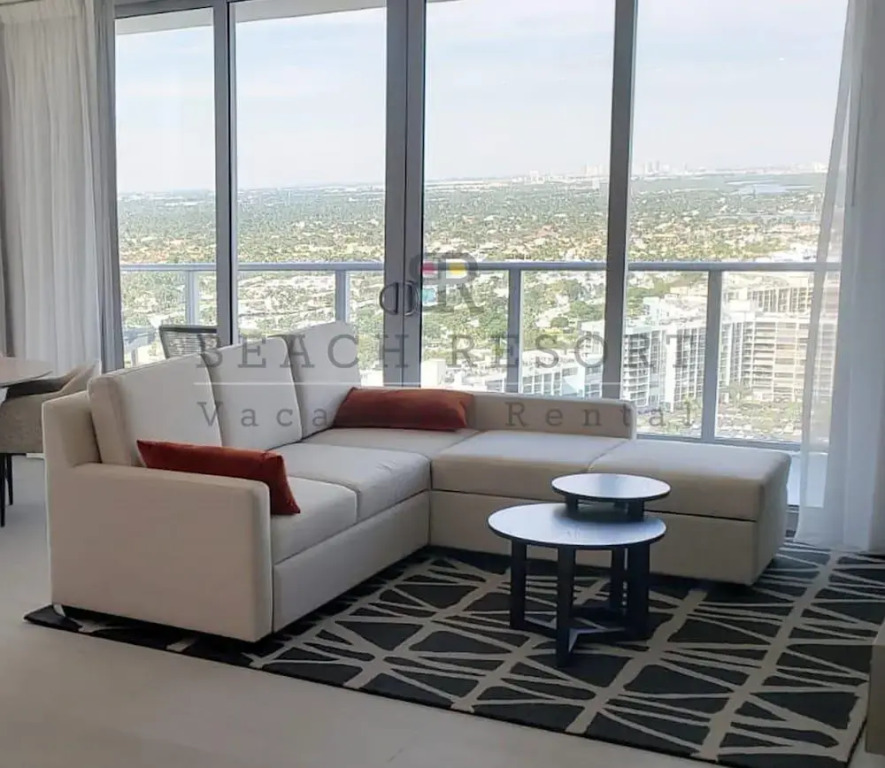 HYDE Beach House Resort Rental