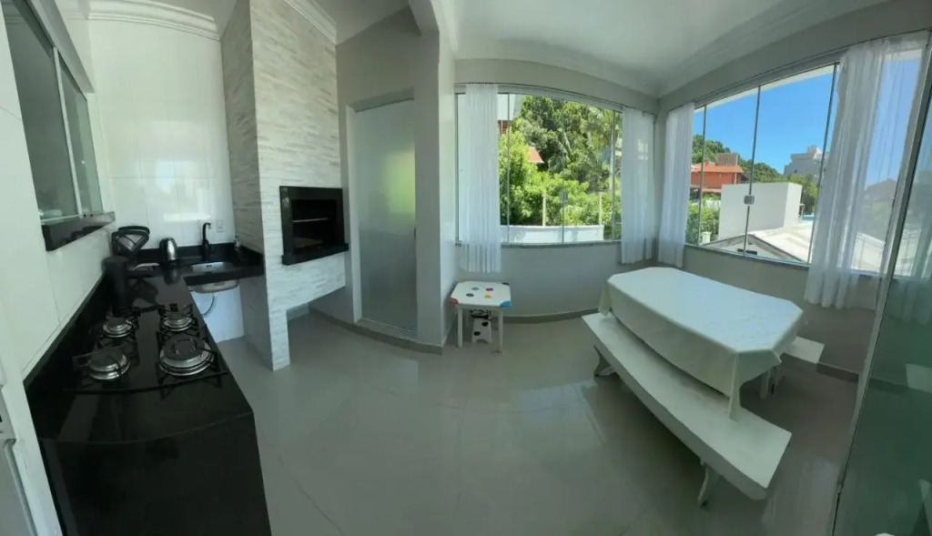 Casa 3 quartos praia de Bombas