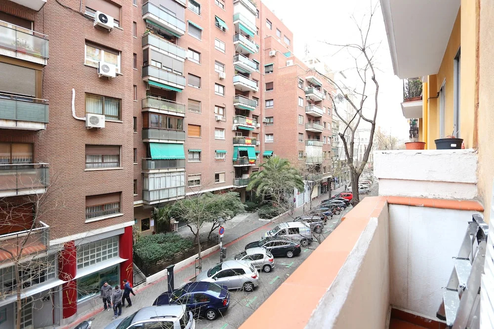 Classical Flat in Barrio Salamanca  by Allô Housing