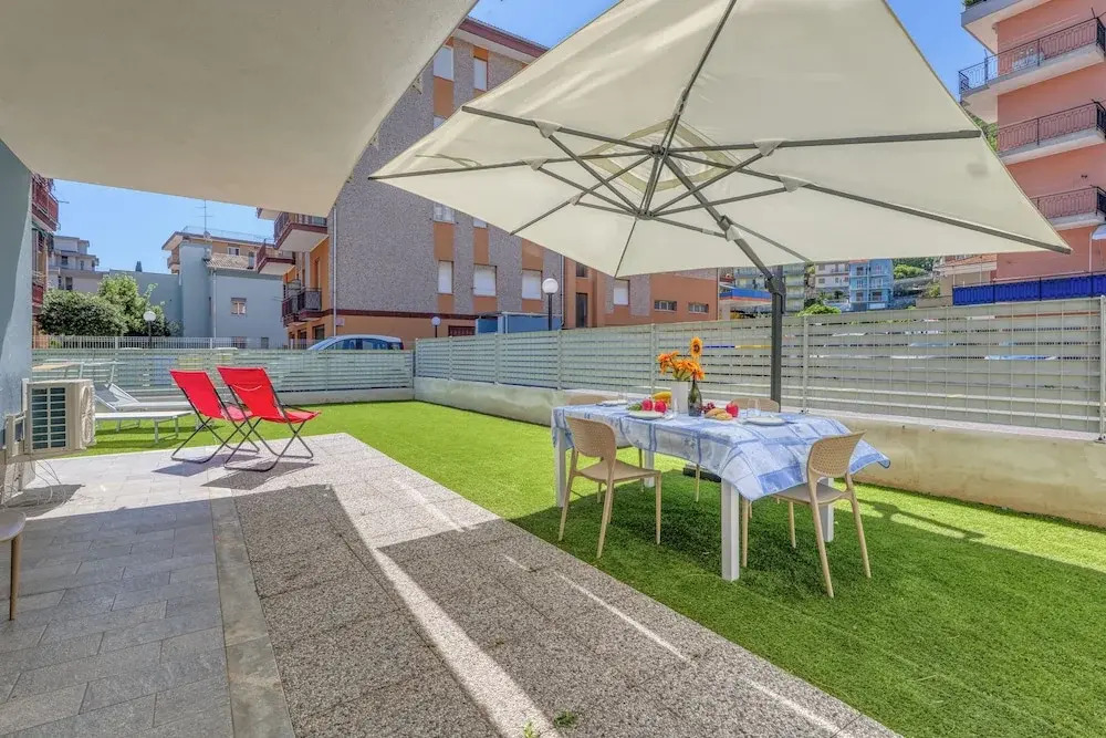 Marina Resort - Pool And Parking LUX