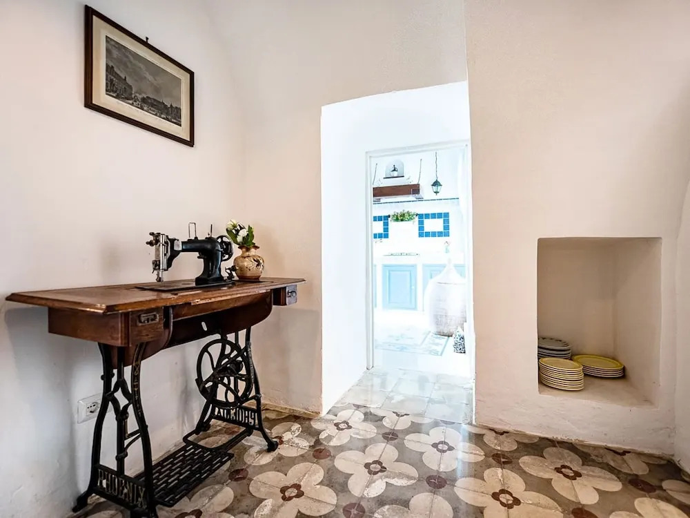 Quaint Holiday Home in Lecce Apulia near Town Center