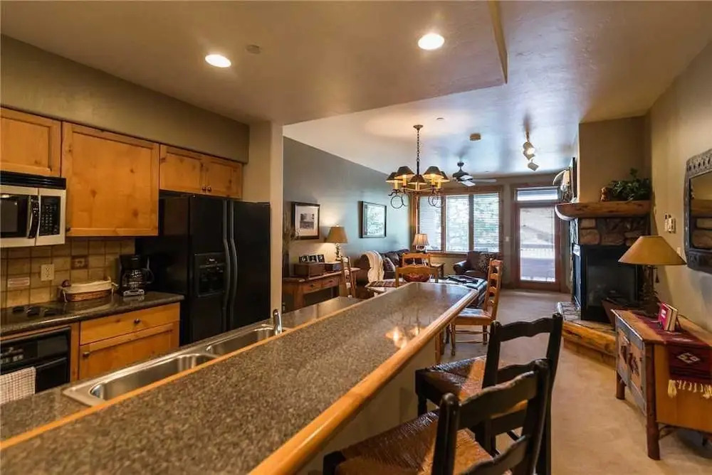 2211 Timberline Lodge, Trappeur's Crossing Apartment 1