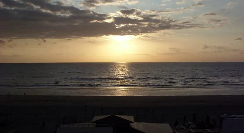 InStyle Beach House Bloemendaal aan Zee