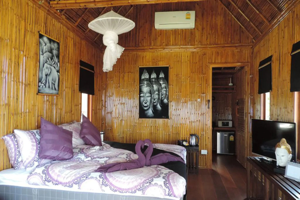 Lazy Days Bungalows