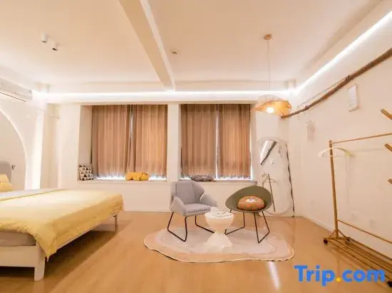 Xuzhou Huajian Homestay (Xingshanzi Subway Station)