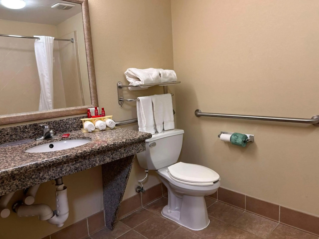 Express Inn Leesville Ft Johnson, SureStay Collection by Best Western