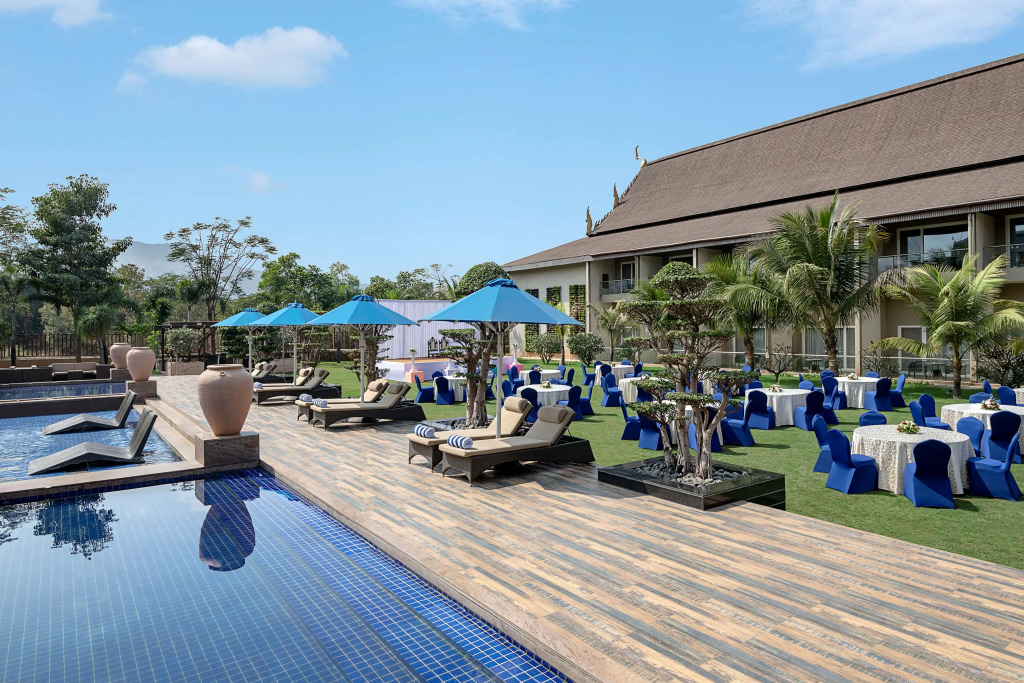 Radisson Blu Plaza Resort & Convention Centre Karjat