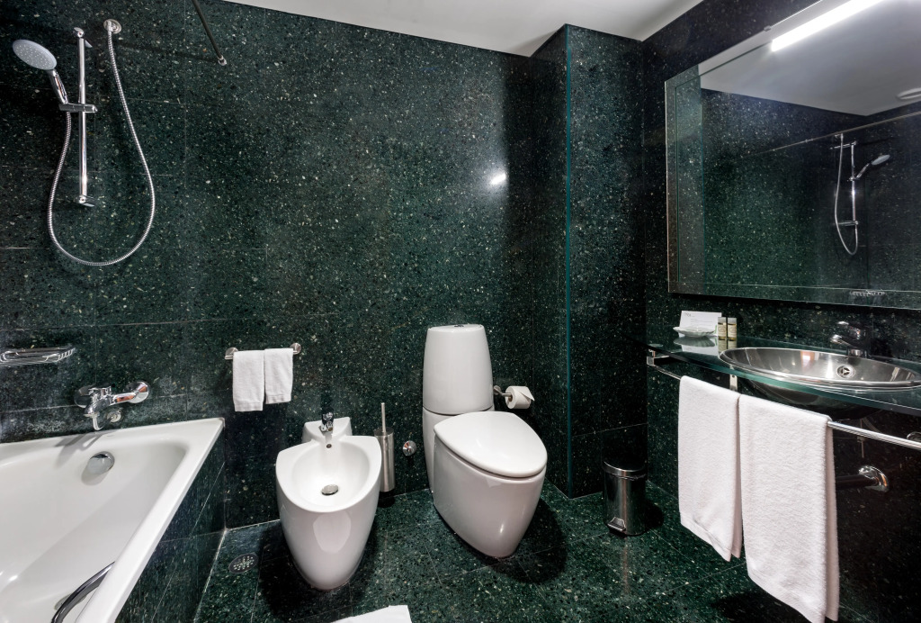 Neat Hotel Avenida