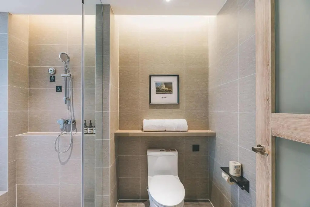 Atour Hotel Haining Leather City South Gate
