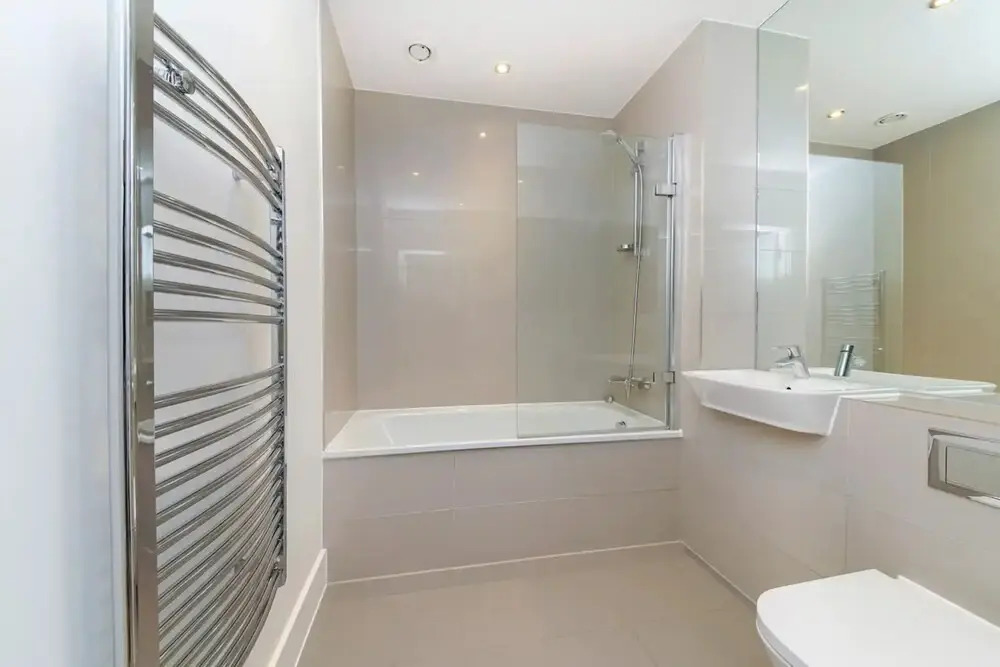 Modern 2 Bedroom Flat in East London