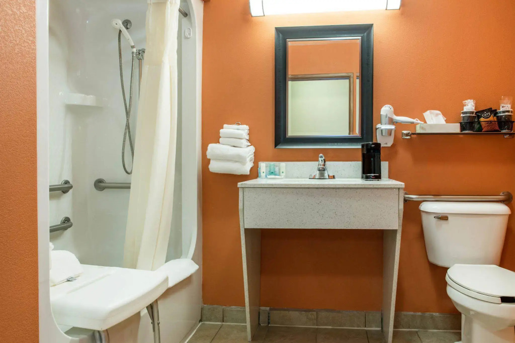 Quality Inn Ashland I 71 & US 250