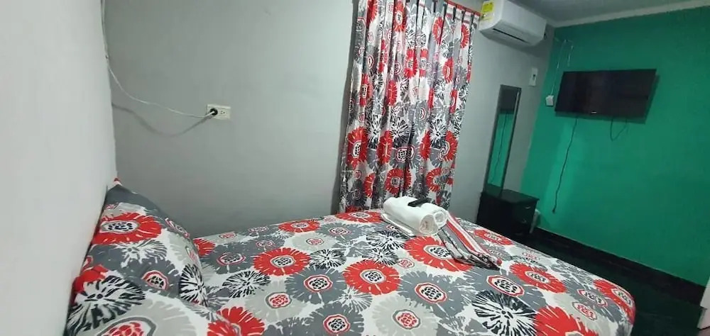 Hostal Mi Lindo Septiembre
