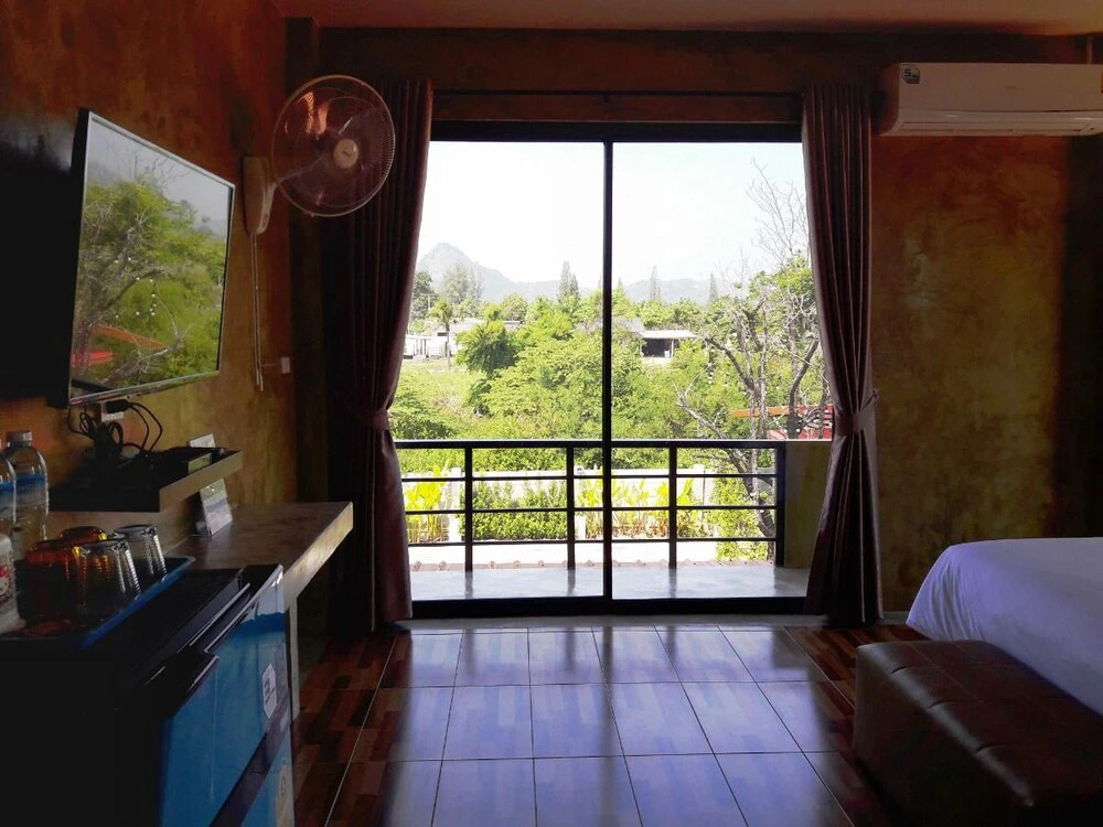 Oasis Resort