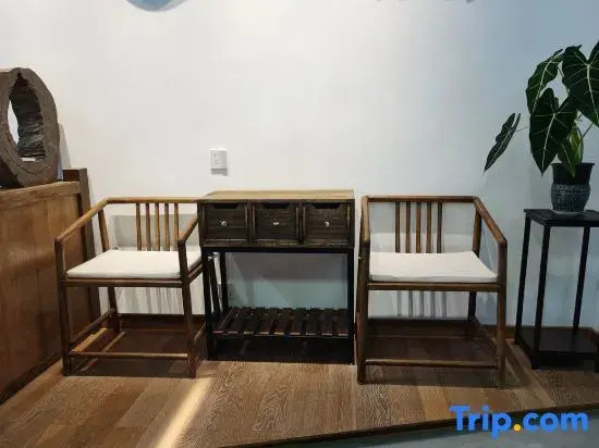 Ruo Ri Wang Lou B&B（Shanghai Zhujiajiao Ancient Town Store）