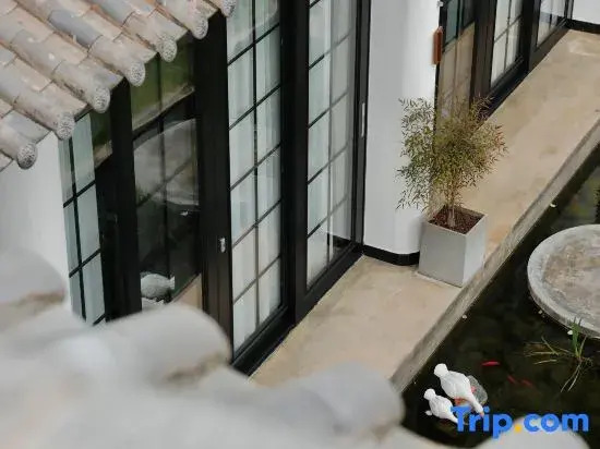 That Life · Villa Garden | 180° Scenic Homestay (Shaxi Ancient Town Yujin Bridge)