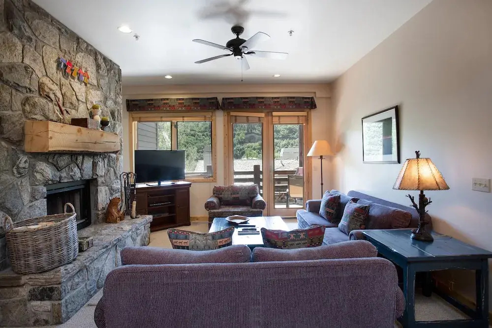 Trail's End Lodge at Deer Valley Resort - Two Bedroom Residence with Spa #401 2 Condo