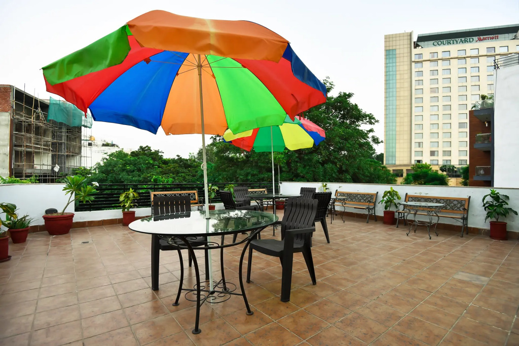 Private Studio Apartment In Sushant Lok Gurgaon