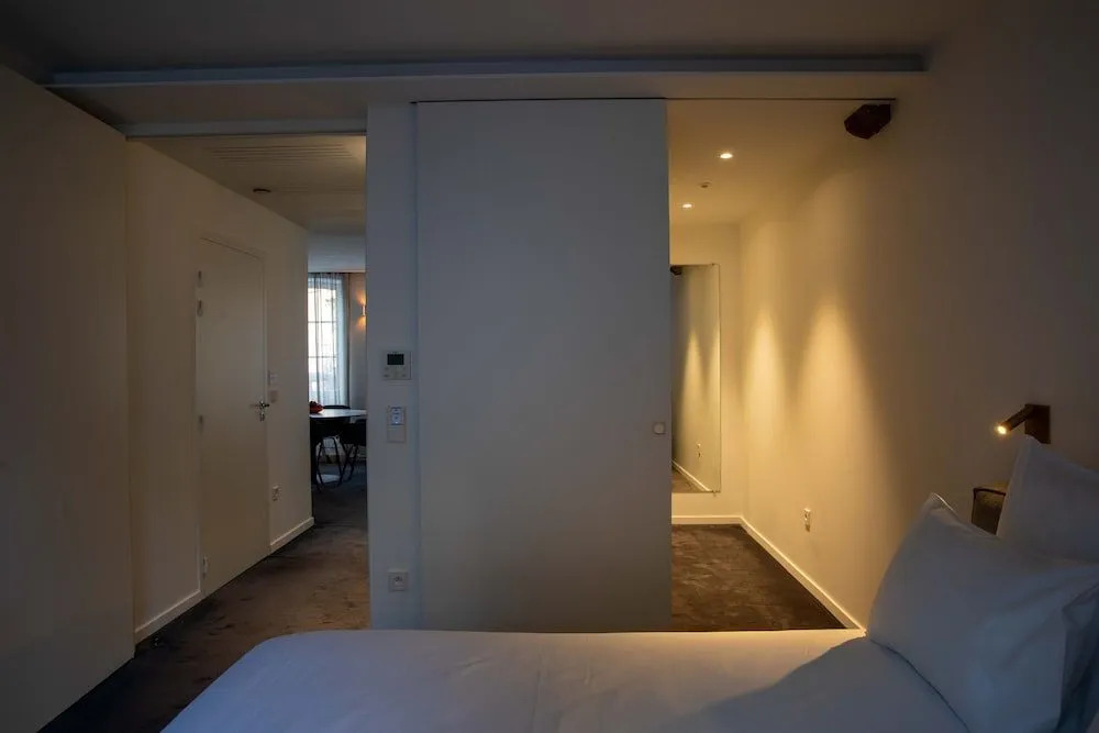 BORD EAU Guest House