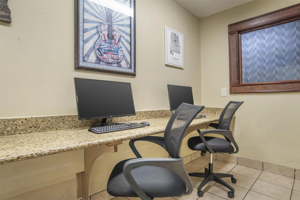 Best Western Plus Bessemer