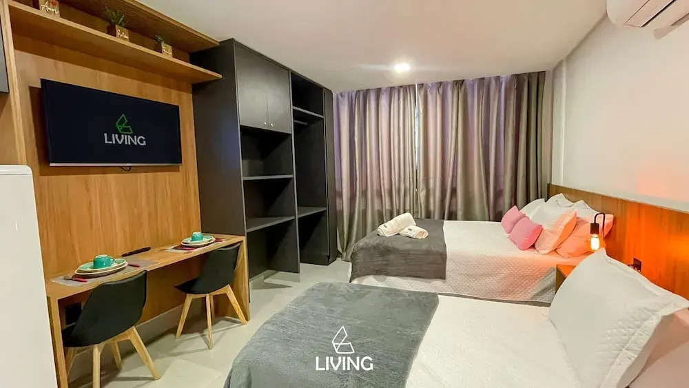 Flat Studios Get Sense - by Living